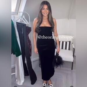 NWT Zara Blogger Black Velvet Midi Dress. Limited Edition.
